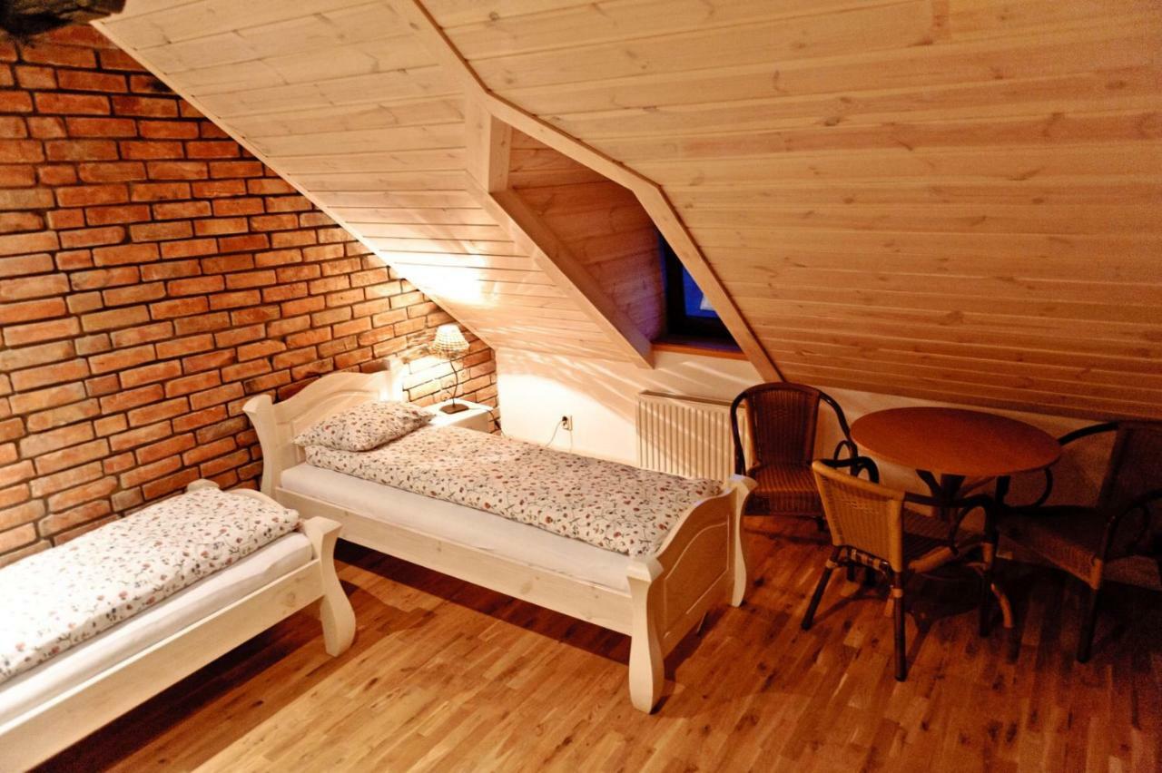 Dworek Pod Wiecha Kaweczyn  Extérieur photo